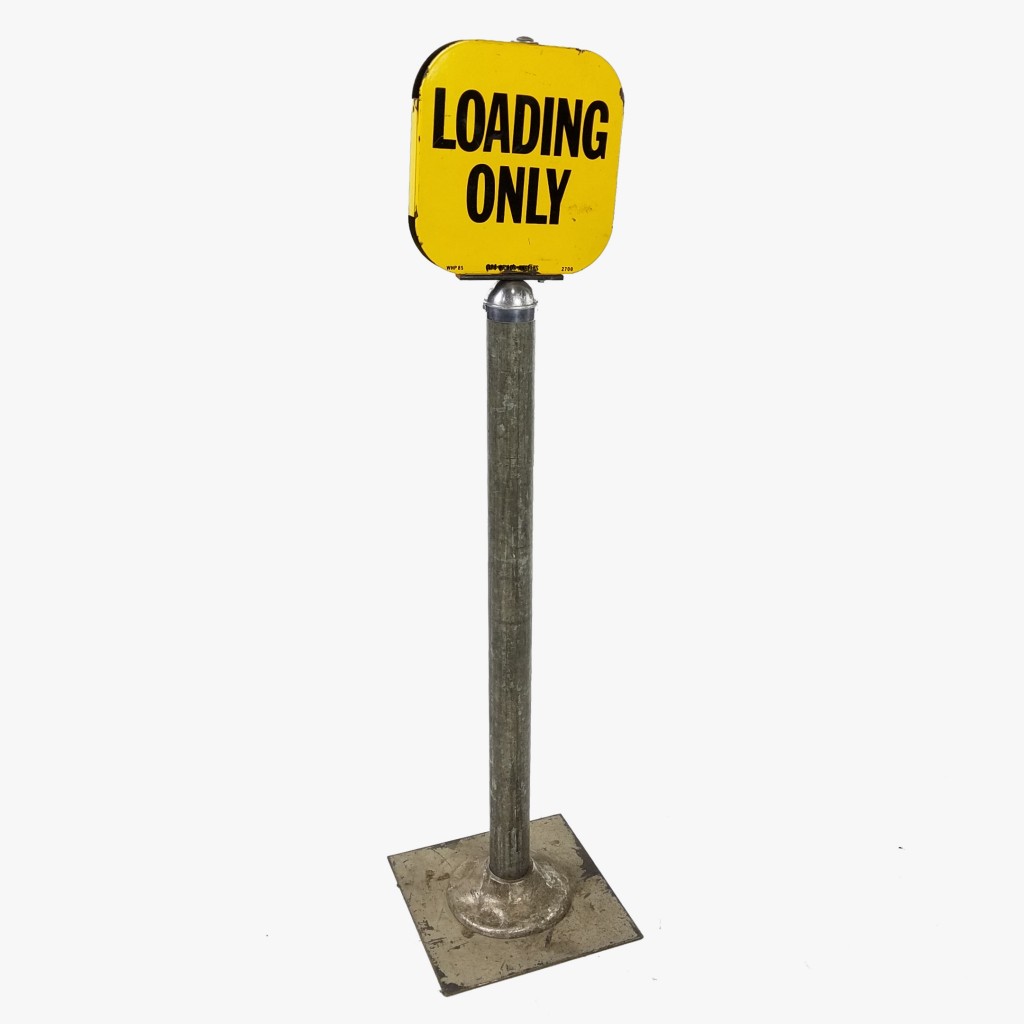 loading-only-sign-on-post-air-designs